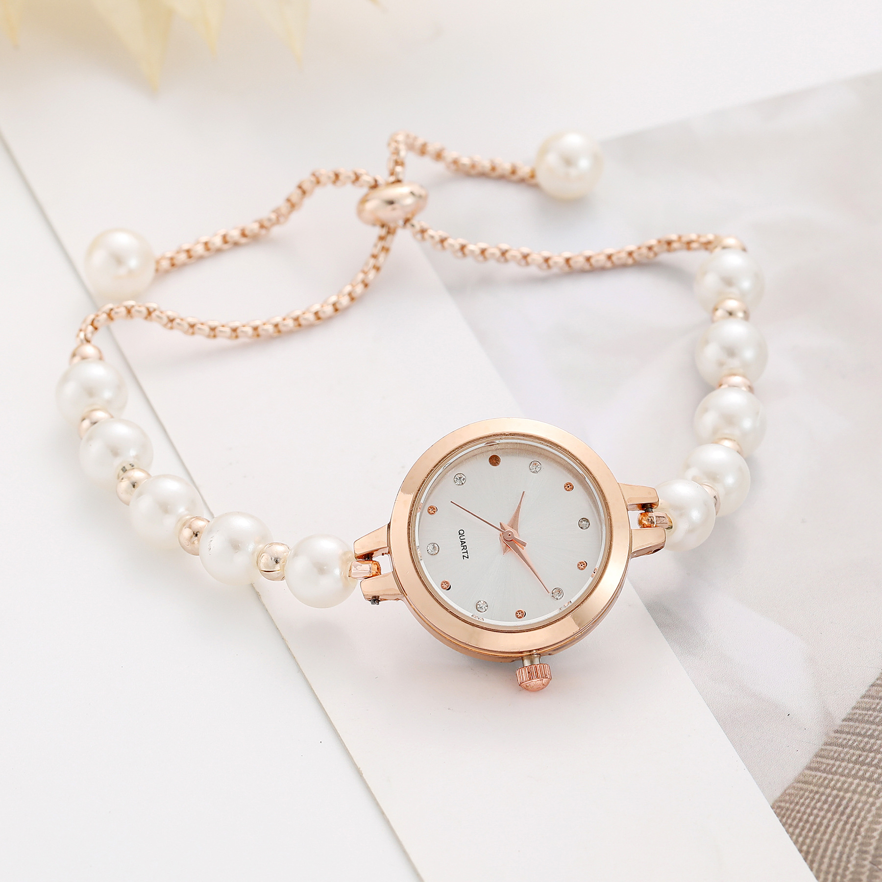 New Minimalist Style Pearl Bra - Luxury Watch China 리뷰 및 가격