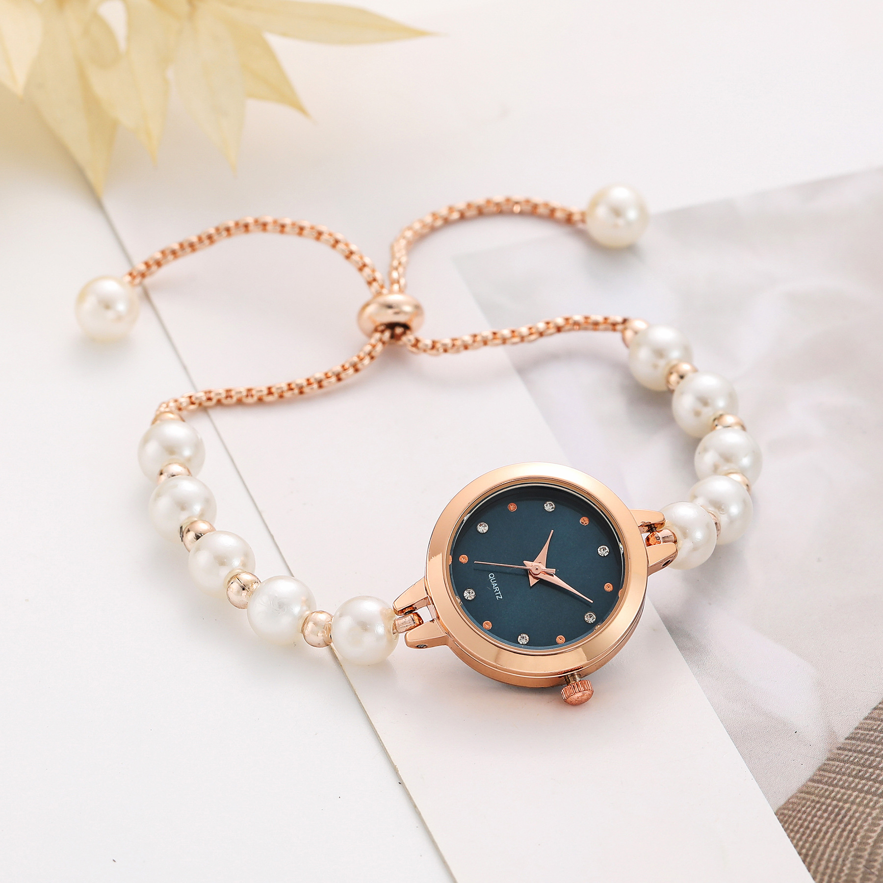 New Minimalist Style Pearl Bra - Luxury Watch China 리뷰 및 가격