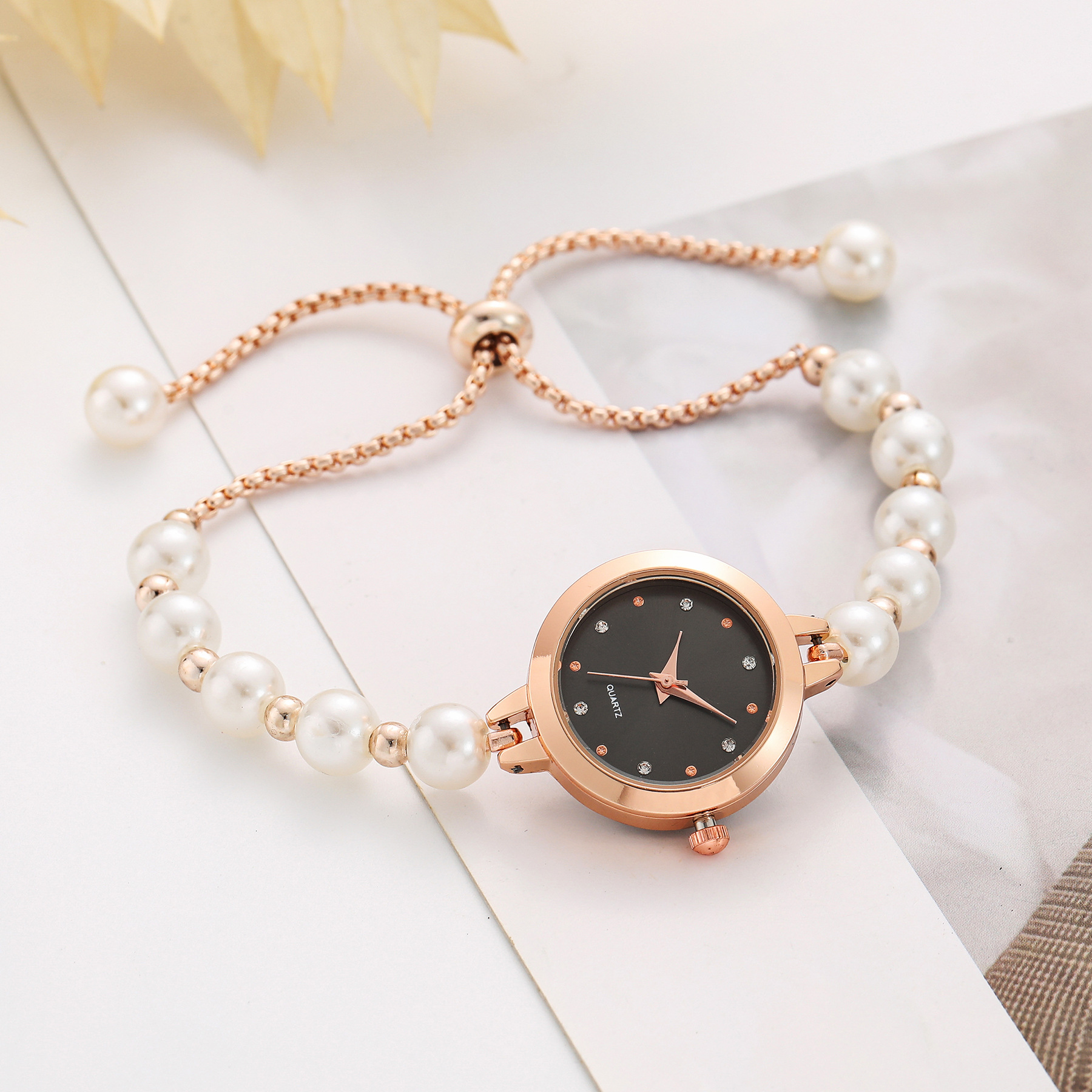 New Minimalist Style Pearl Bra - Luxury Watch China 리뷰 및 가격