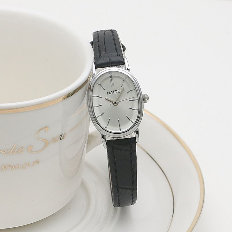 Fashion Brand Women Oval Dial  - Luxury Watch Leather Strap 리뷰 및 가격