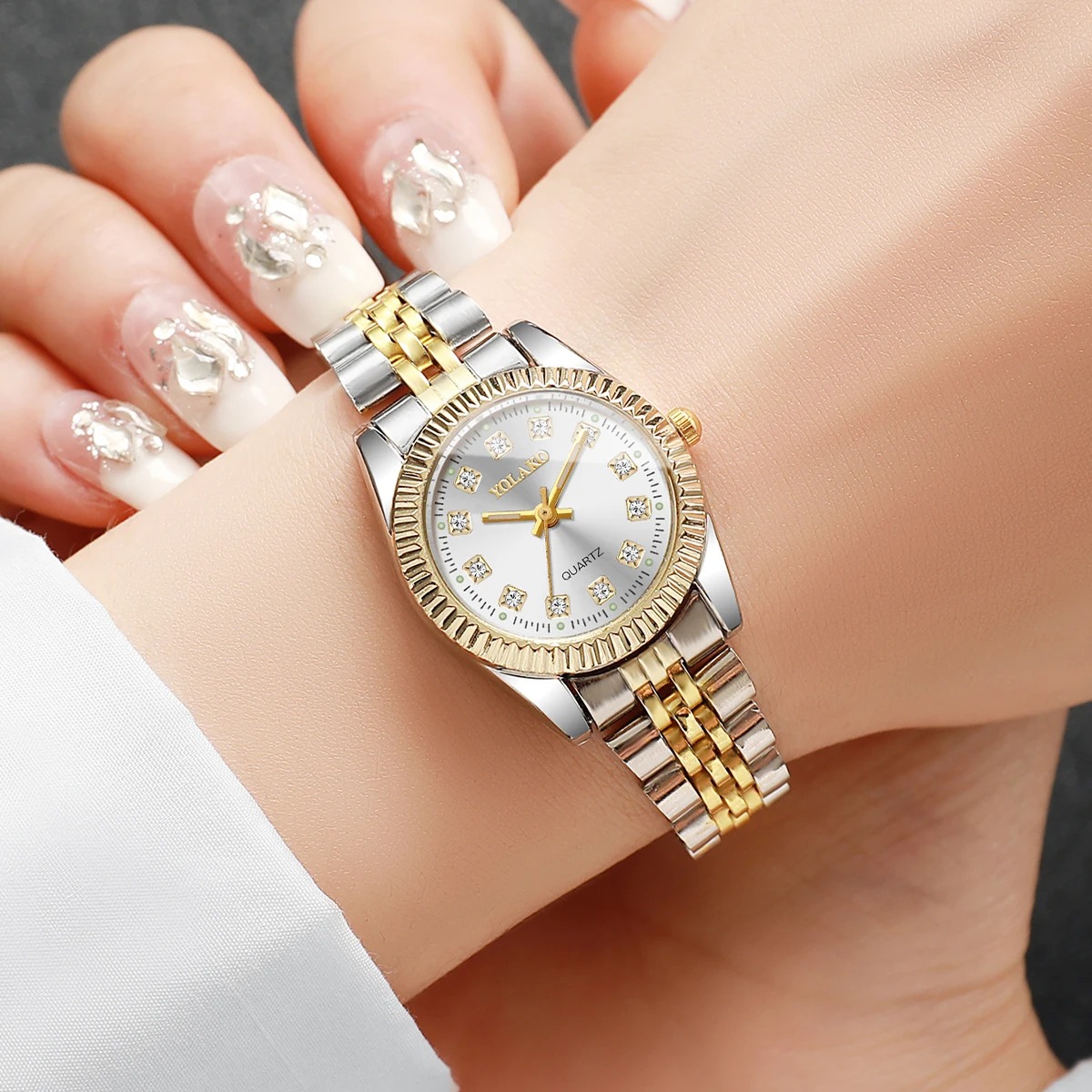 Fashion Rhinestone Women Quart - Luxury Watch Case Travel 리뷰 및 가격